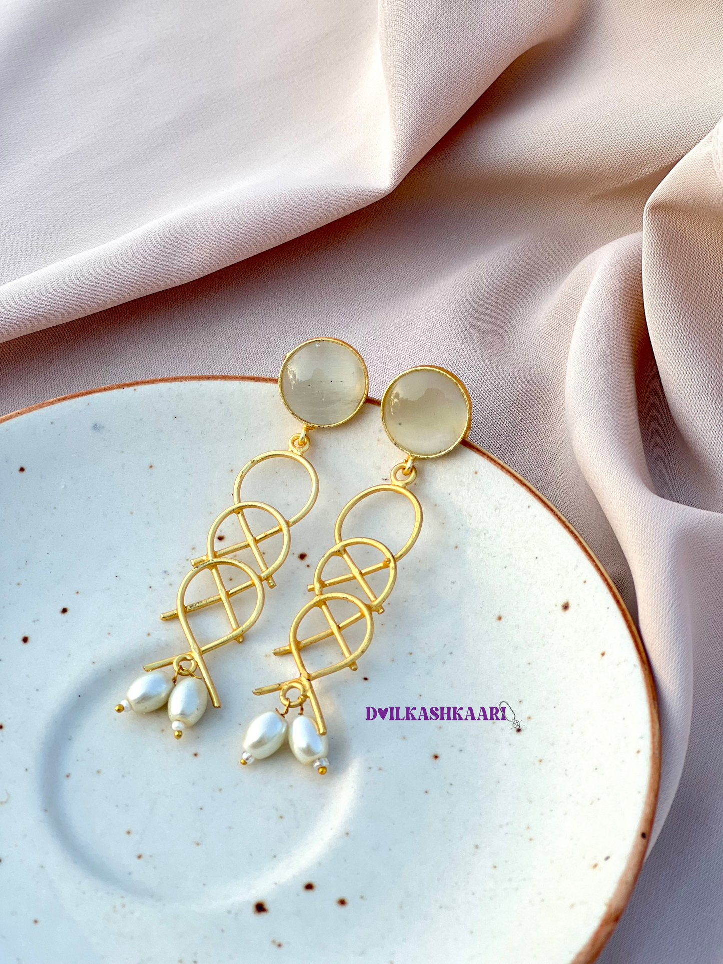 Zeya silk stone earring