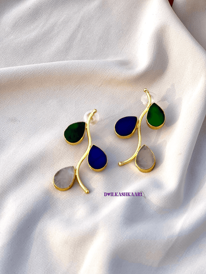 Zanera tear drop silk stone earring