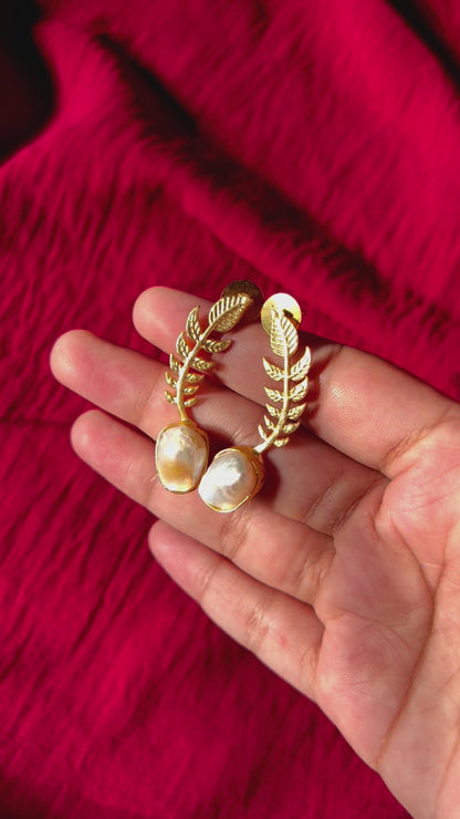 Romesa Baroque Pearl Earrings