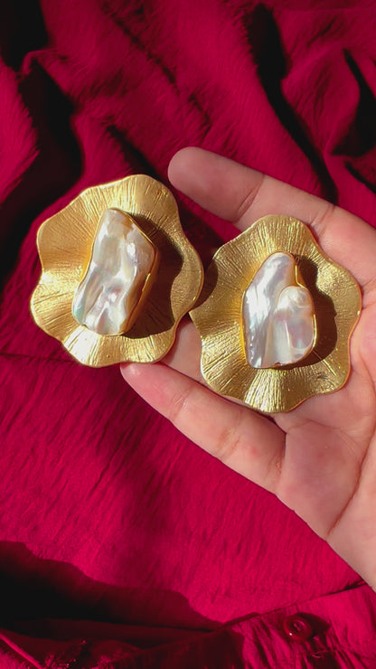 Sofiana Baroque Pearl  Studs